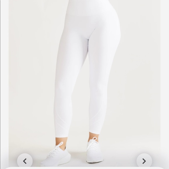 Pulse surge alphalete white leggings - Picture 2 of 2